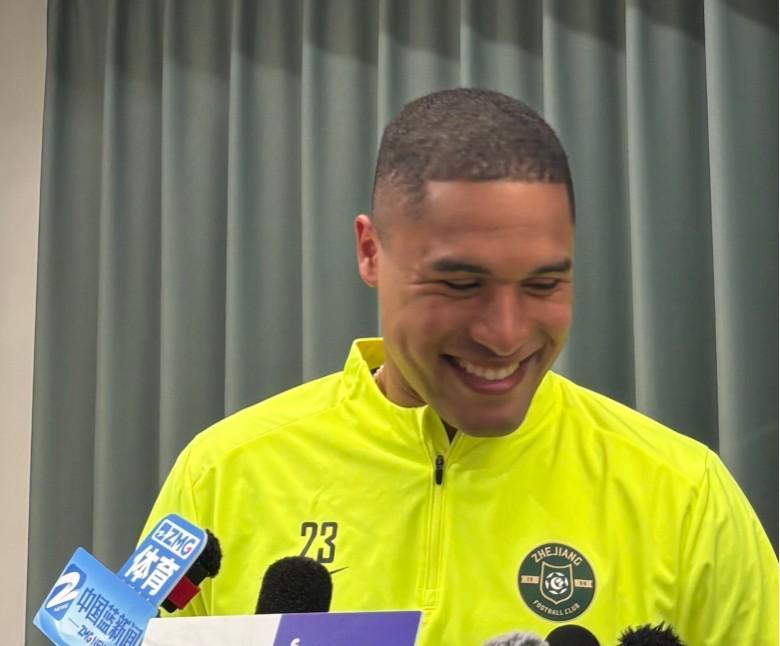 官方登录入口-个人赛季目标？瓜里拉帕：想打进20球，对自己和队友都有信心