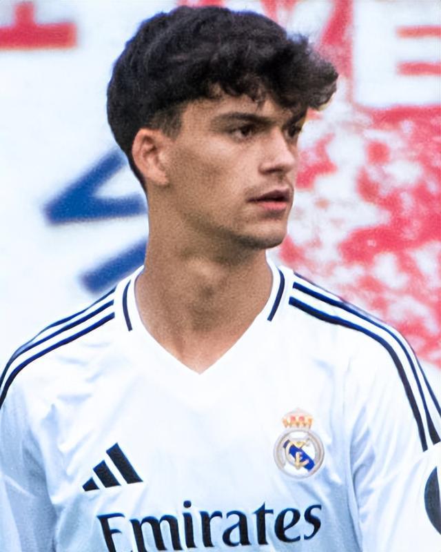 Crown sports-姆总伤愈战曼城！皇马大名单连刮4张18岁彩票，底牌有多硬？